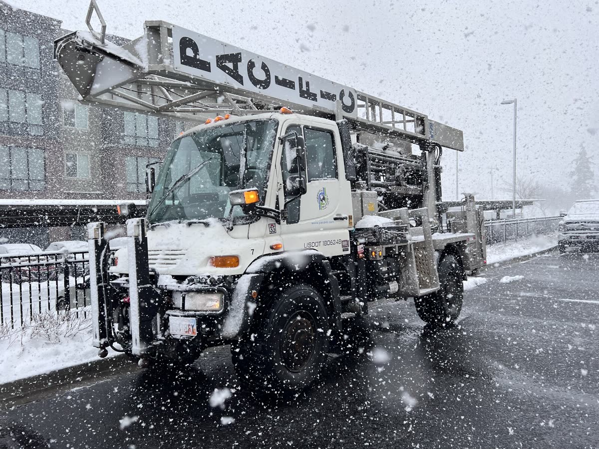 Wolverine M5 truck-mounted drilling rig
